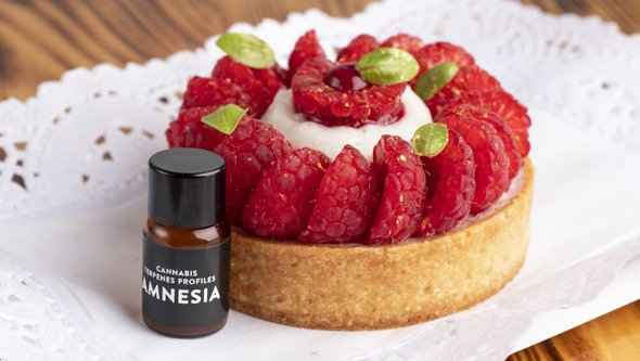 tarta cannabis space cake